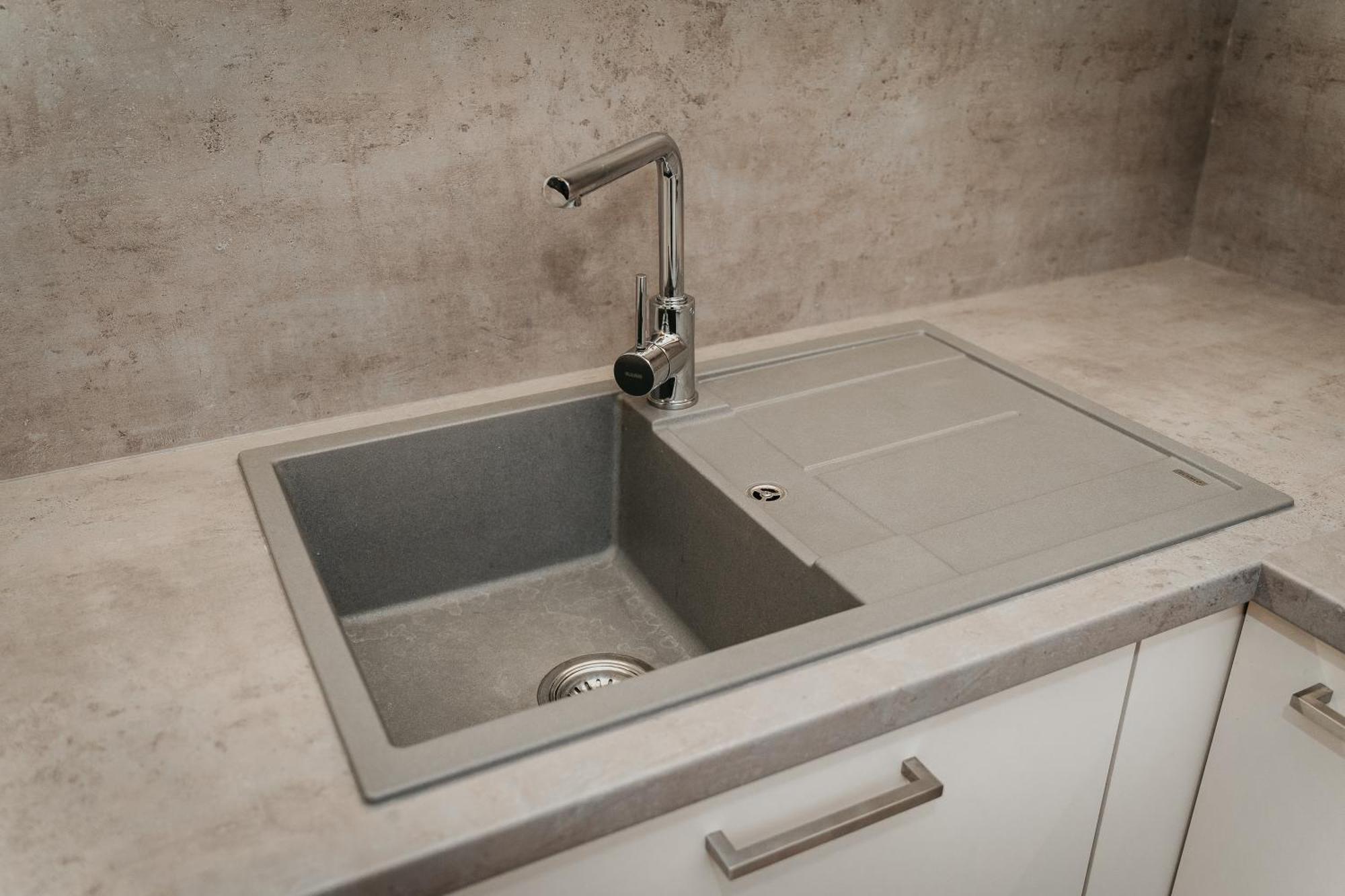Old Town City Center Apartment 2 - Private Parking Included コシツェ エクステリア 写真